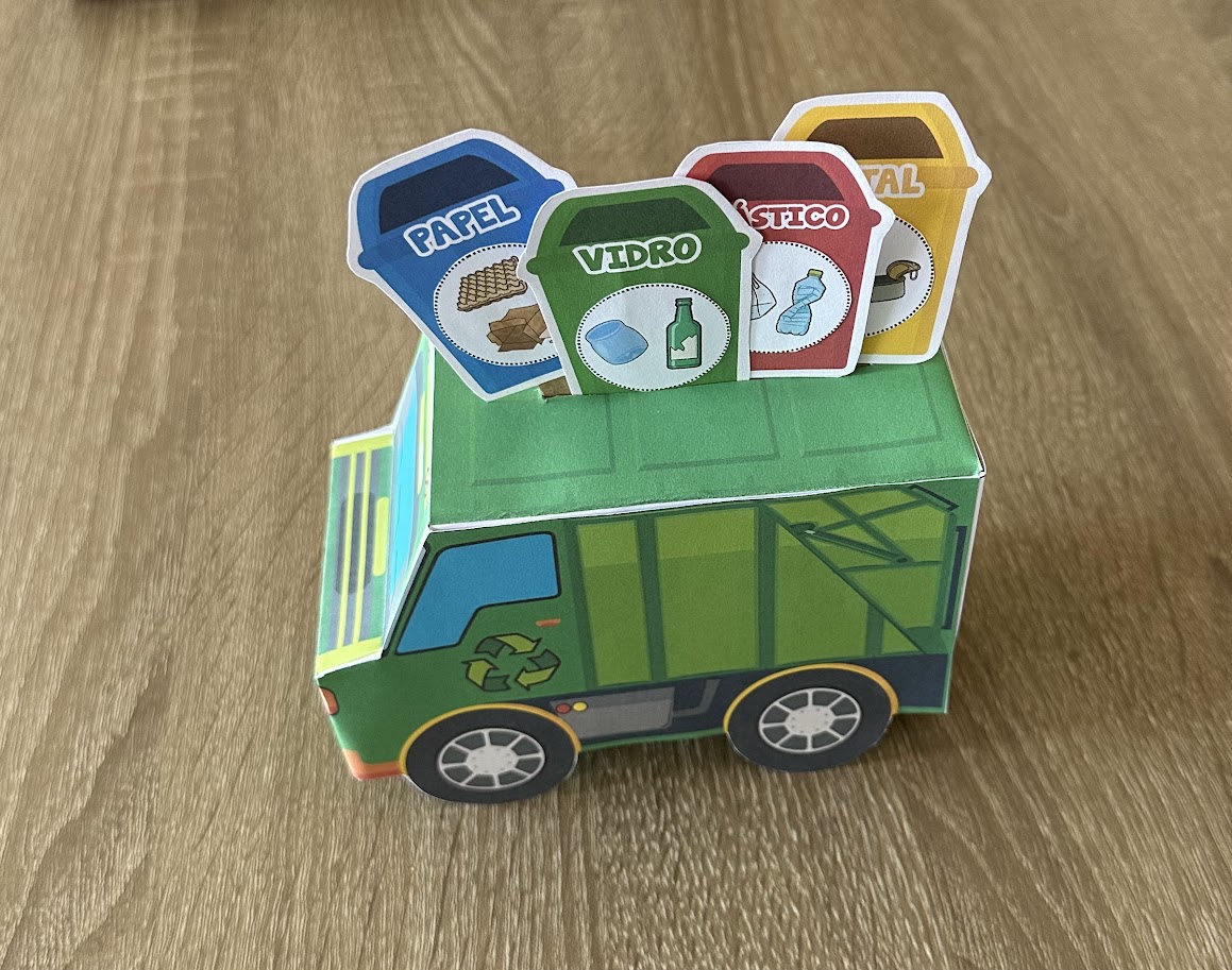 Caminhão 3D Coleta Seletiva + Flipbook(PDF)